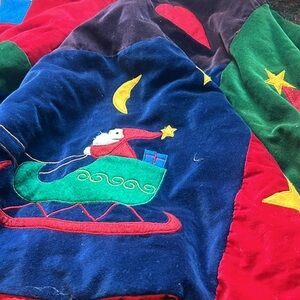 Vintage velvet tree skirt